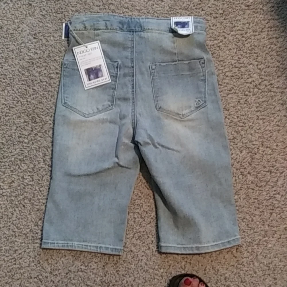Super high rise shorts - Picture 2 of 3